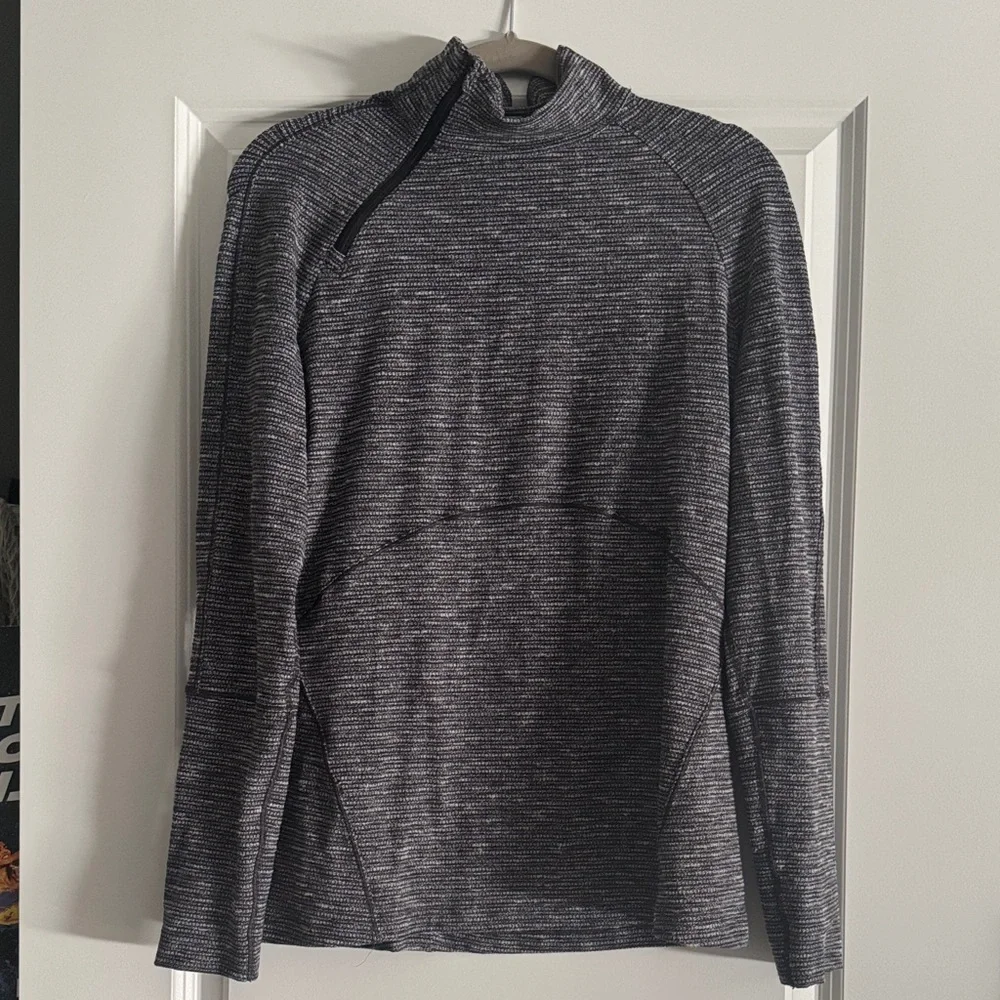 Lululemon Athletica Black and White Striped Top - Picture 1 of 4